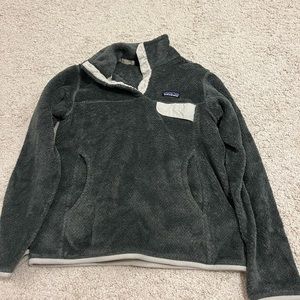 Womens Patagonia Sweatshirt